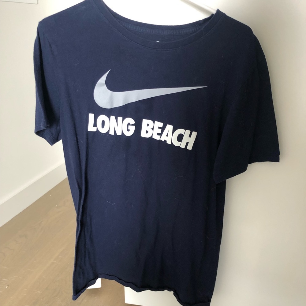 Nike tee